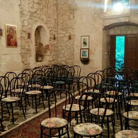 Torre Rodosta Apartment